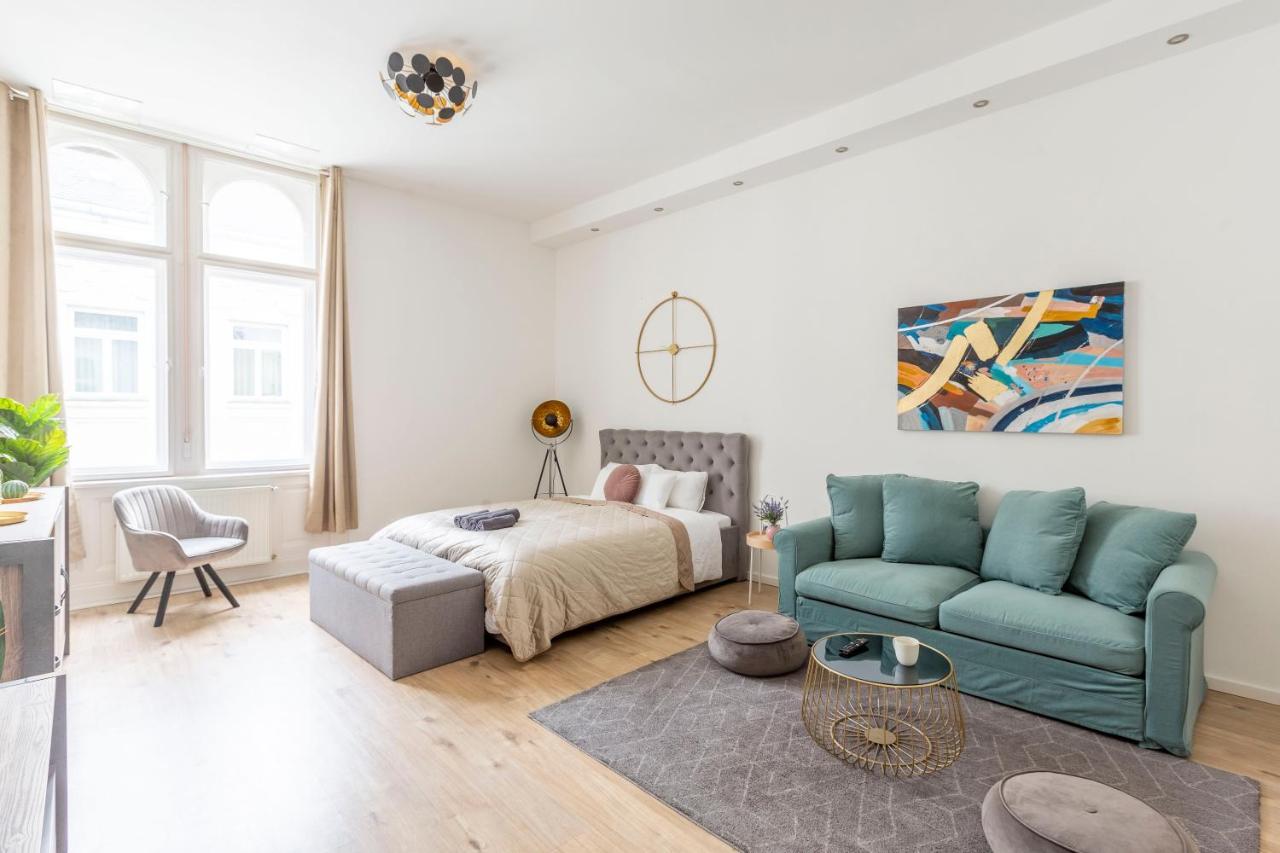 Exclusive Central Apartment Next To The Fashion Street Budapest Esterno foto