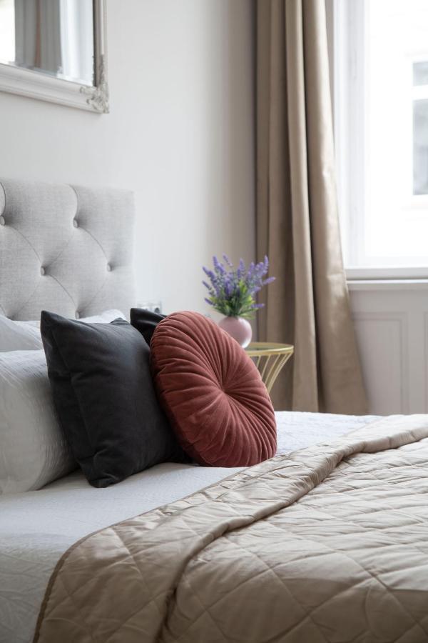 Exclusive Central Apartment Next To The Fashion Street Budapest Esterno foto